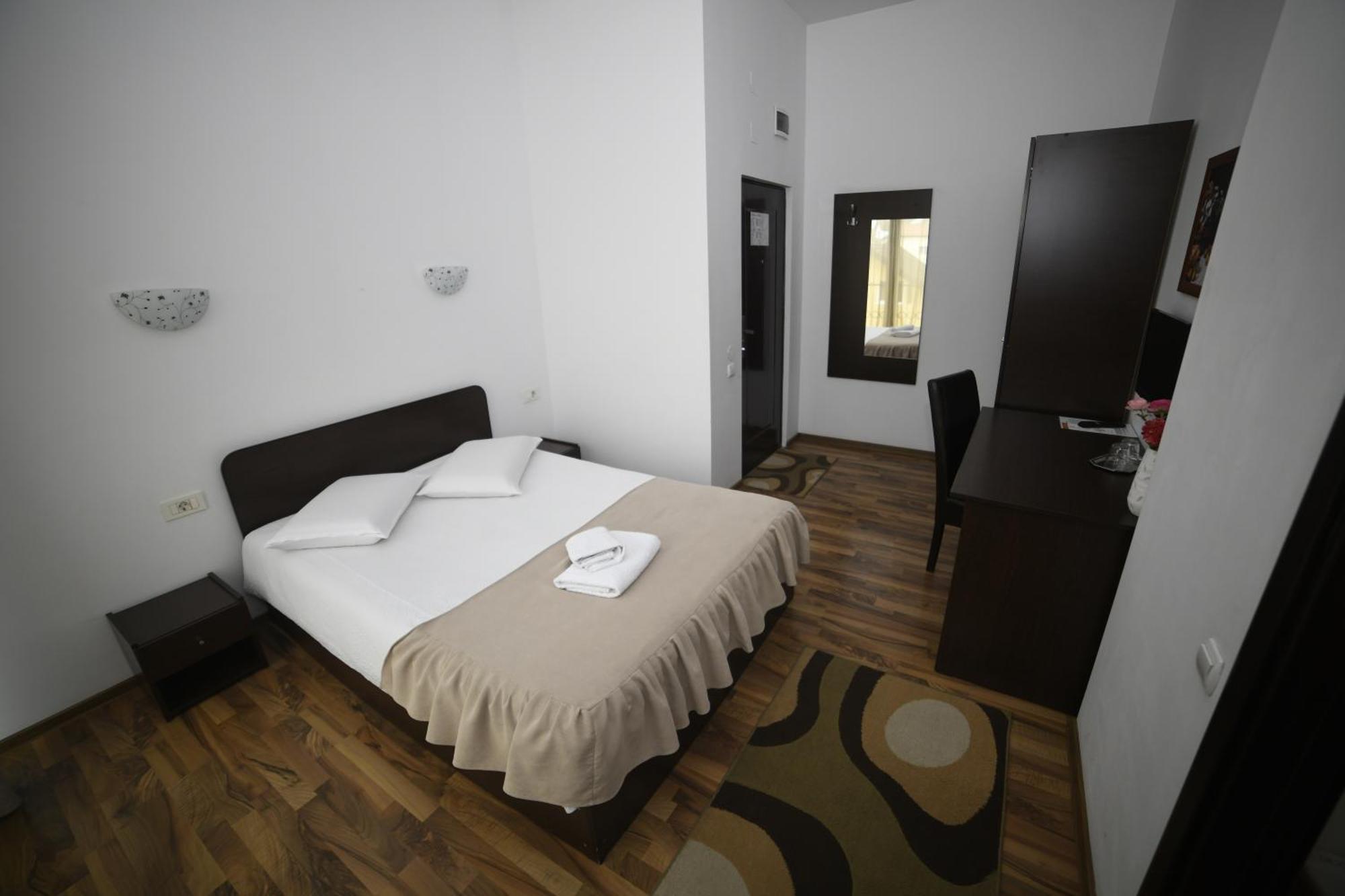 Pensiunea Zbor Cluj-Napoca Luaran gambar