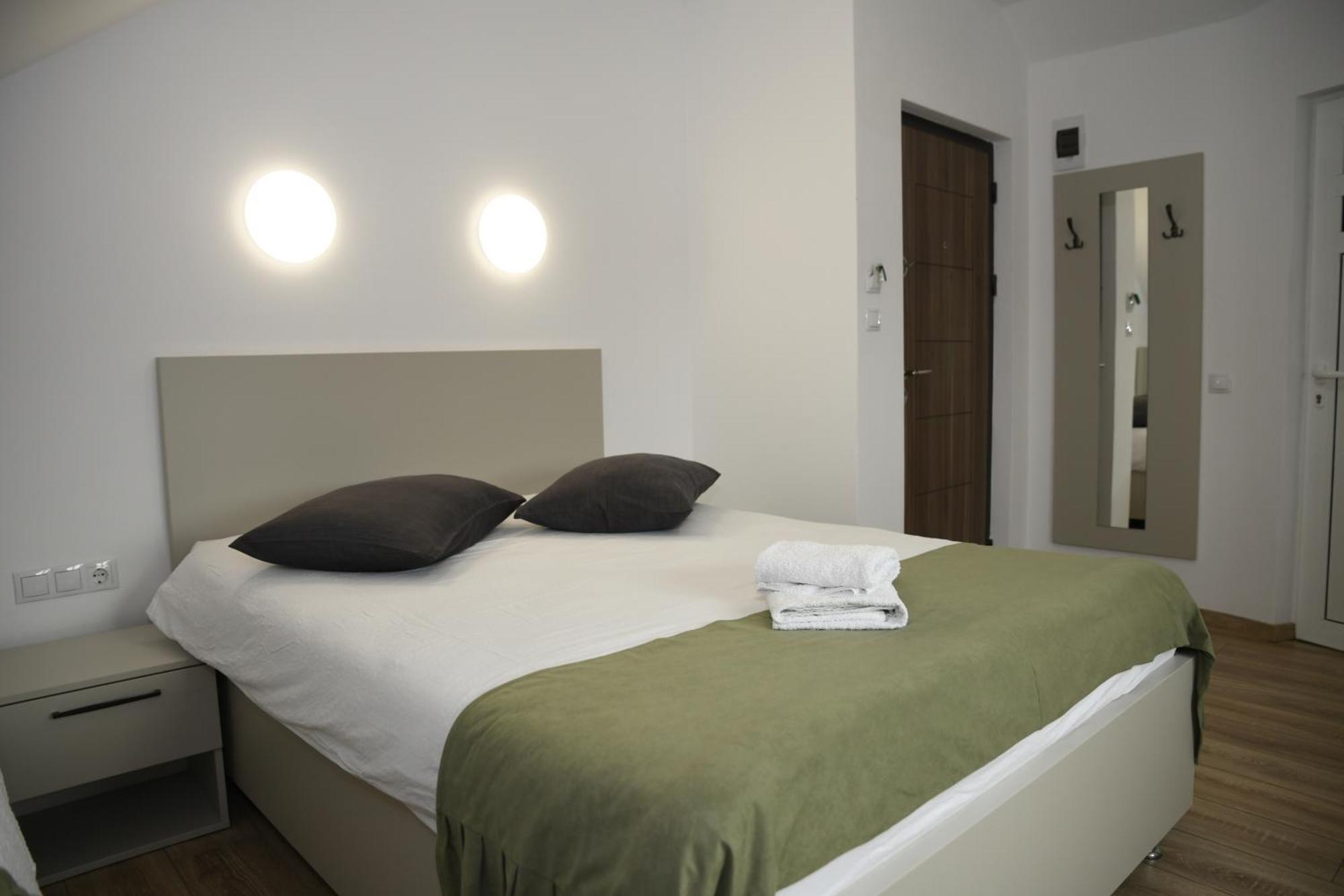 Pensiunea Zbor Cluj-Napoca Luaran gambar