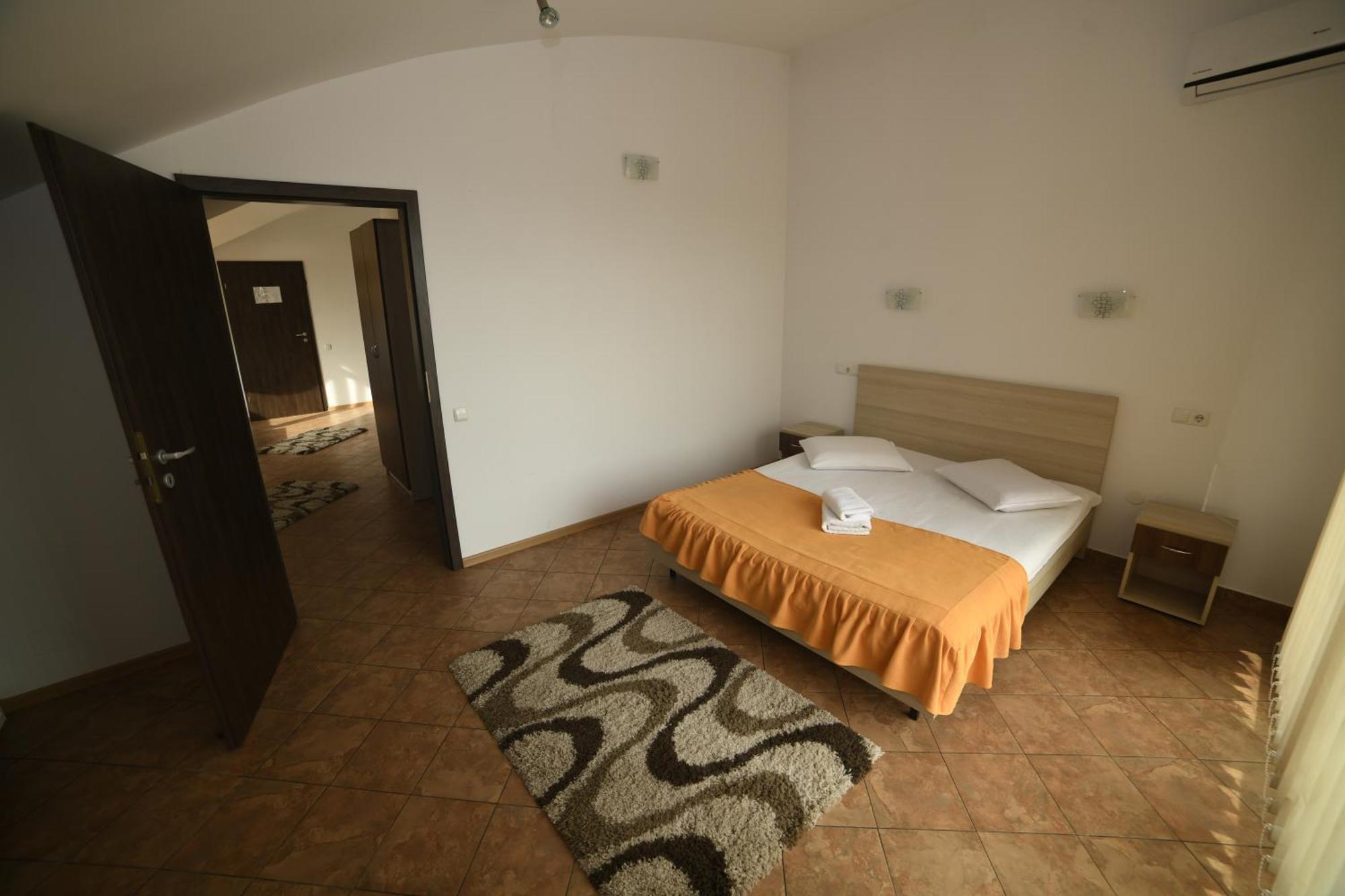 Pensiunea Zbor Cluj-Napoca Luaran gambar