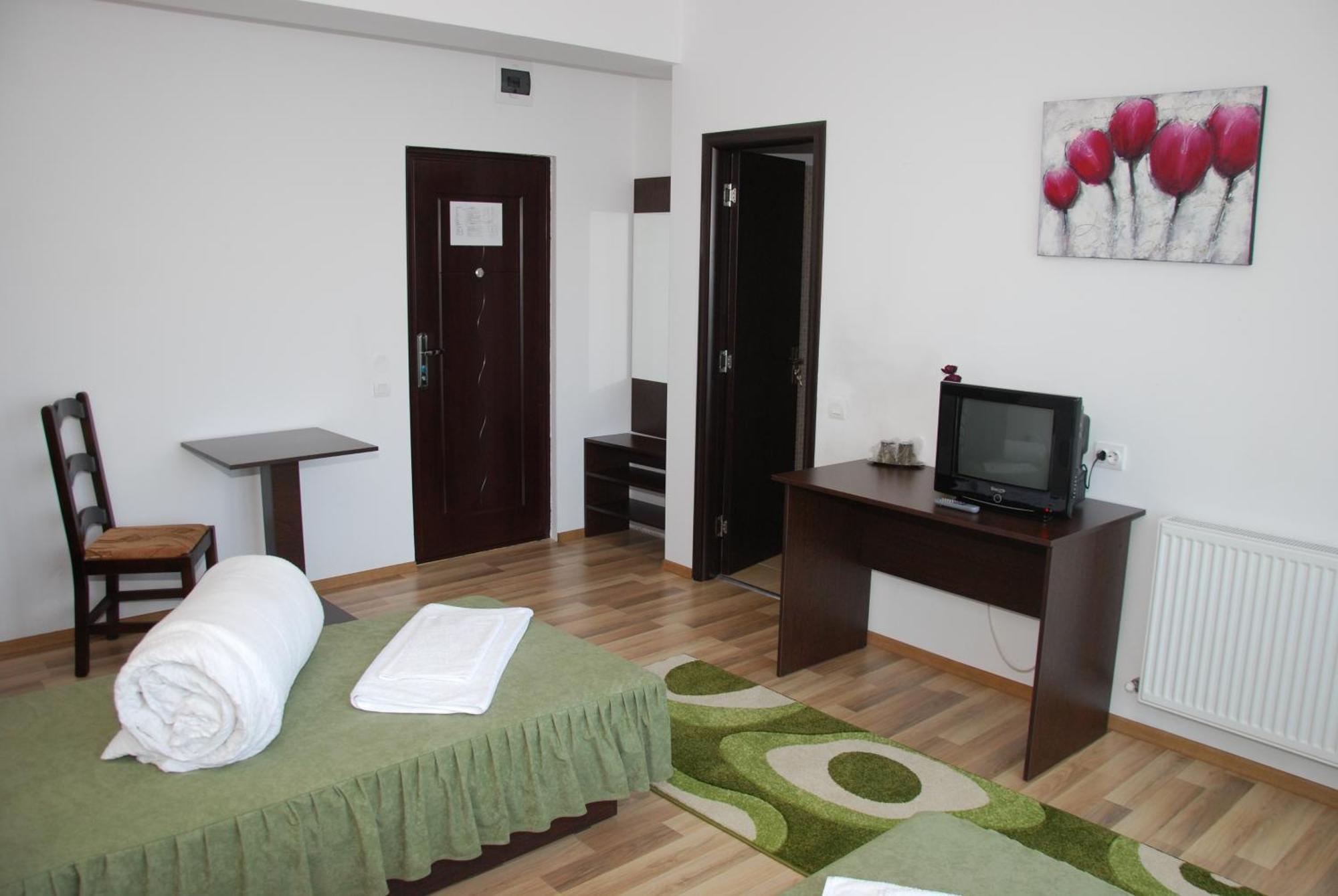 Pensiunea Zbor Cluj-Napoca Luaran gambar