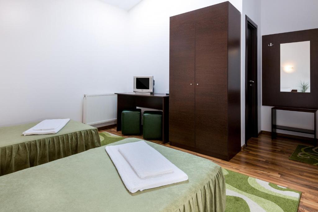 Pensiunea Zbor Cluj-Napoca Luaran gambar